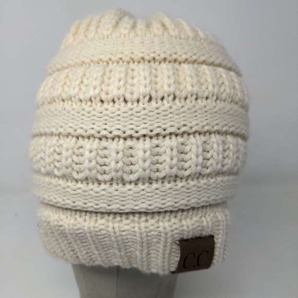 C.C. Exclusives Womens Knit Beanie Hat Cap Cream 100% Acrylic Cable Knit - Picture 3 of 12